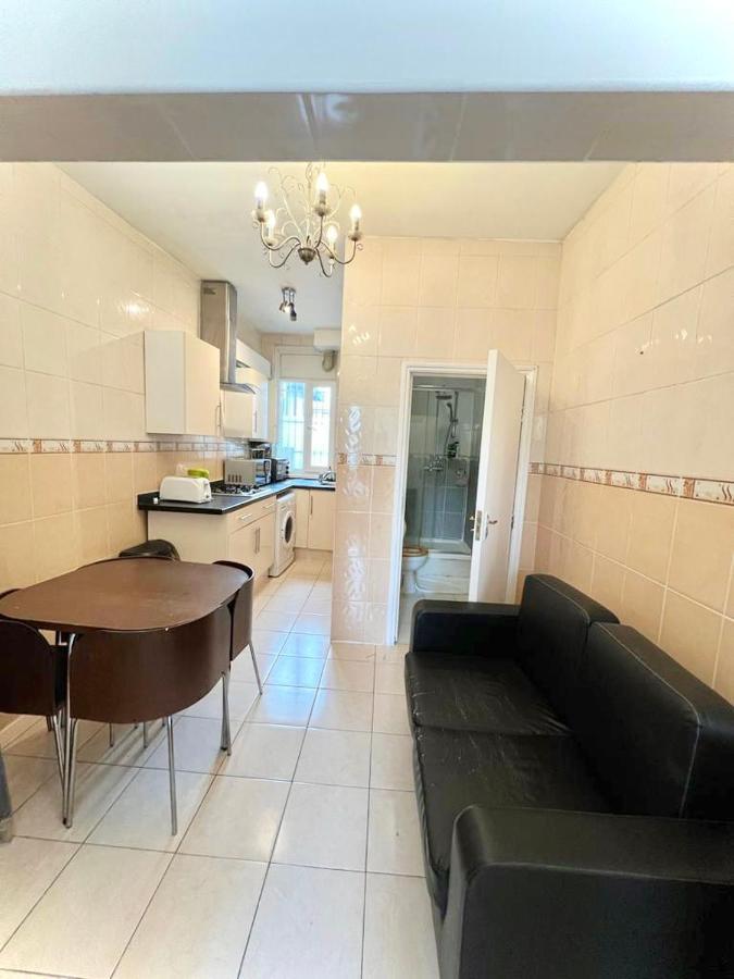 Stepney Green Holiday Apartment Лондон Екстериор снимка